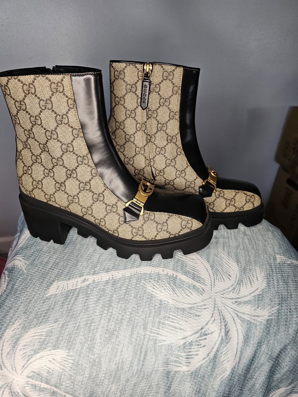 New W/Dust Bags Gucci Black & Beige GG Canvas Leather Booties w/Gold Hardware - Picture 6 of 7